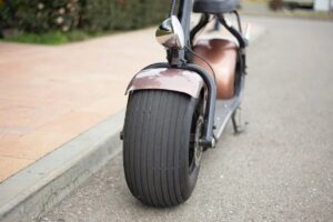 5 motocicletas elétricas que dispensam carteira de motorista
